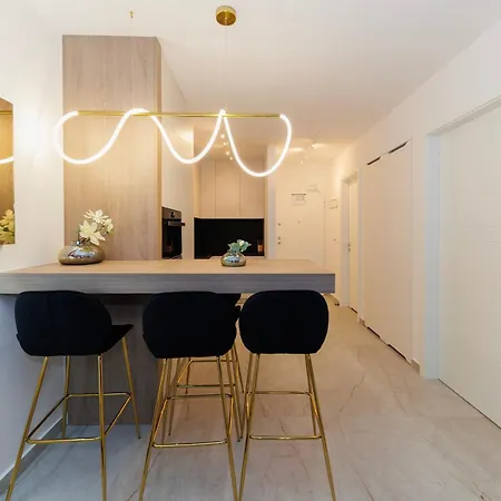 Stars Premium By Belmont Realty Lejlighed