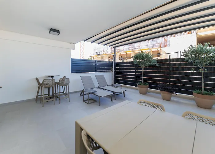 Stars Premium By Belmont Realty *